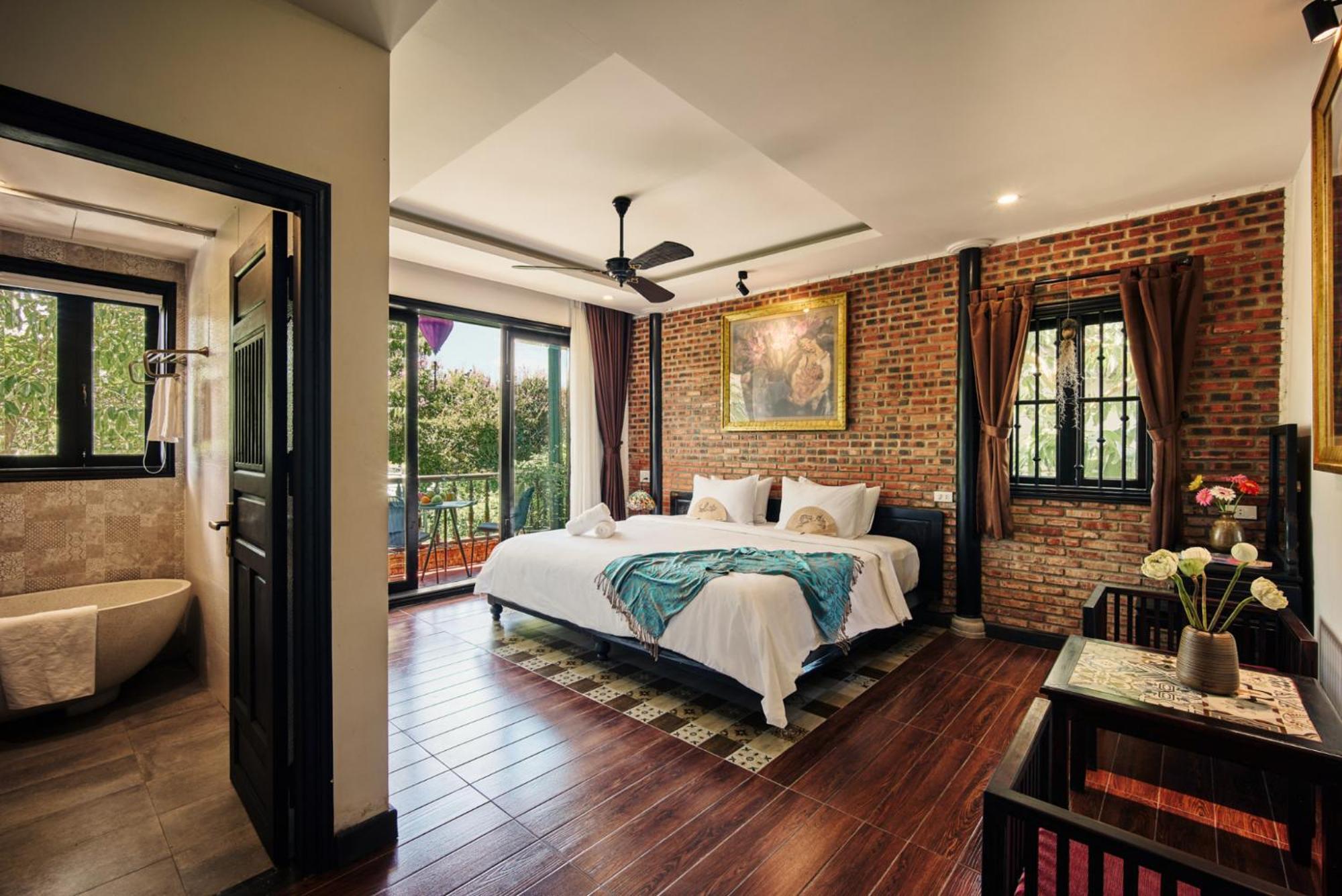 Art Museum Villa Hoi An Room photo
